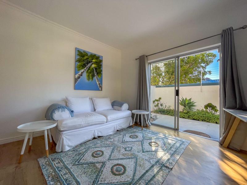 To Let 1 Bedroom Property for Rent in Hout Bay Western Cape